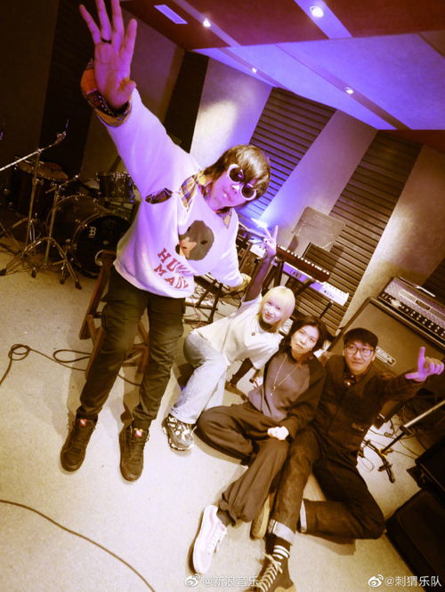 刺猬樂隊官宣石璐離隊，樂隊不解散將繼續(xù)演藝活動